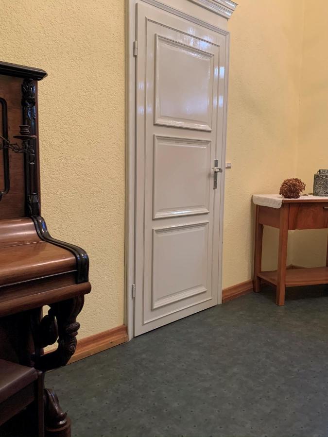 Historisches Gebaeude " Rentmeisteramt" Basedow Basedow  Ngoại thất bức ảnh